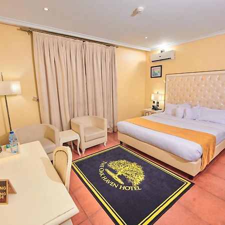 Oak Haven Hotel & Suites Port Harcourt Eksteriør billede