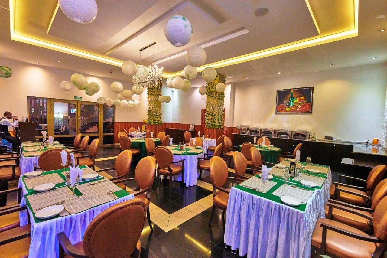 Oak Haven Hotel & Suites Port Harcourt Eksteriør billede